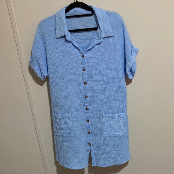 Dresses & Skirts - Women’s light blue dress